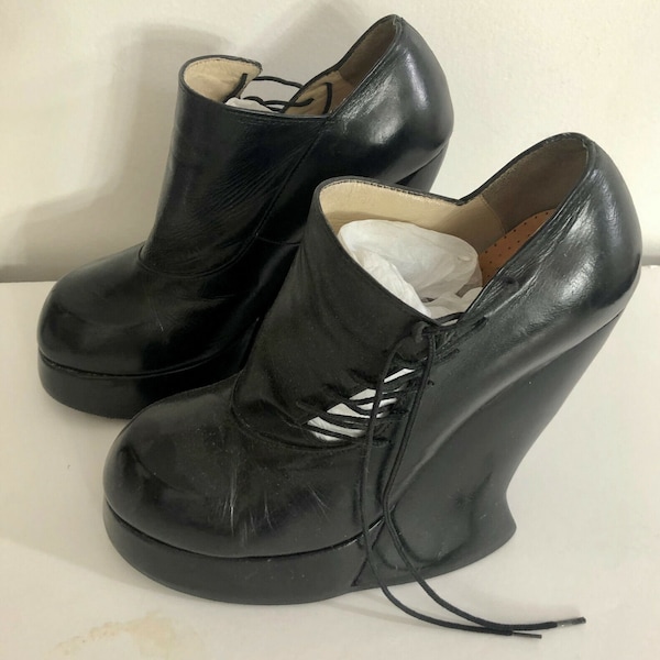 Utra Rare ORIGINAL Fluevog Black Grand National Shoes US 10 Great Condition