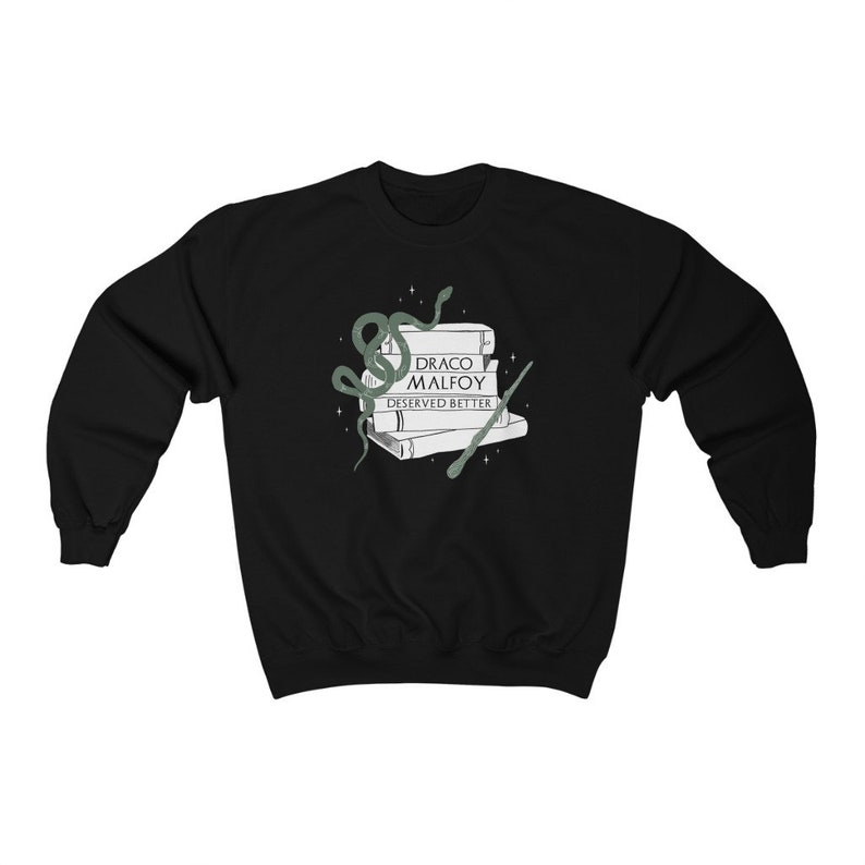 Suéter de Draco merecía algo mejor Camiseta universal de fandom de Harry mago Camiseta literaria Ropa indie Camiseta de parque temático de libros Mundo mago Malfoy imagen 3