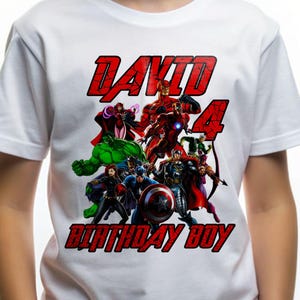 Camiseta de cumpleaños personalizada de los Vengadores: Traje familiar de superhéroe