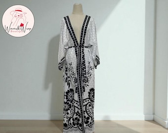 Floral Kimono Robe | Elegant Beach Cover-Up, Resort Wear