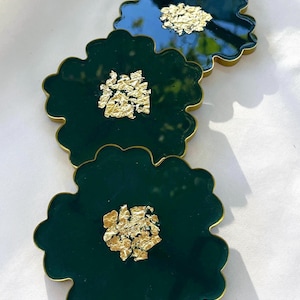 Emerald Green Gold Leaf Resin Coaster – Handmade Epoxy Drink Coaster
