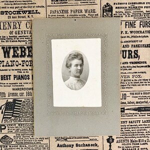 Vintage Photo Lady