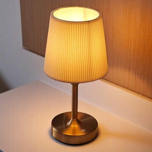 Lámpara de mesa inalámbrica vintage / Lámpara de escritorio retro a pilas / Lámpara de noche LED / Decoración portátil para el Día del Padre 2025
