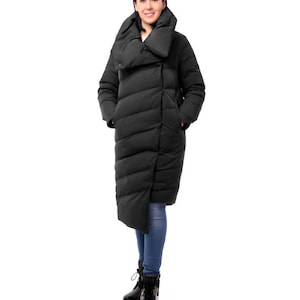 Long Winter Jacket Women – Elegant Quilted Puffer Coat with Hood, Lightweight & Windproof