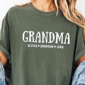 Comfort Colors® Custom Grandma Shirt with Grandkids Names,Nana Shirt, Grandma Gift, Christmas Gift for Grandma, Customized Mother&#39;s Day Gift