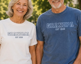 Personalized Grandma Grandpa Shirt,Custom Grandparents Shirt,Grandparent Pregnancy Announcement Gift, Grandpa Birthday Gift,Grandparents Day