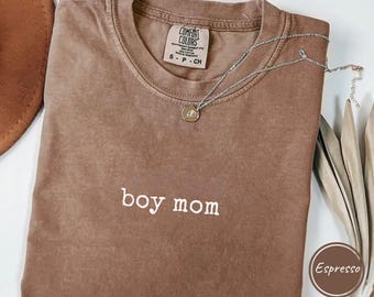 Camiseta Comfort Colors® para mamá de niño, camiseta para mamá de niño, camiseta "Lindo regalo de mamá", regalo para el Día de la Madre, camiseta para mamá de niño, camiseta gráfica para mamá de niño para mujer