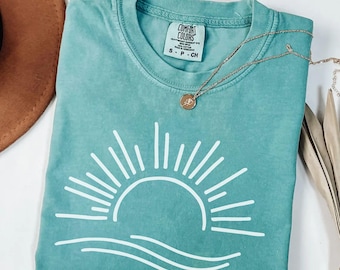 Comfort Colors® Sun T-Shirt, Summer Shirt, Beach Shirts, Sunhine T-Shirt, Gift For Woman, Boho Sun Shirt, Sun Shirt, Summer Graphic Tee