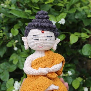 Handmade Peaceful Monk Crochet Doll – Amigurumi Buddha-Inspired Figurine 20 cm
