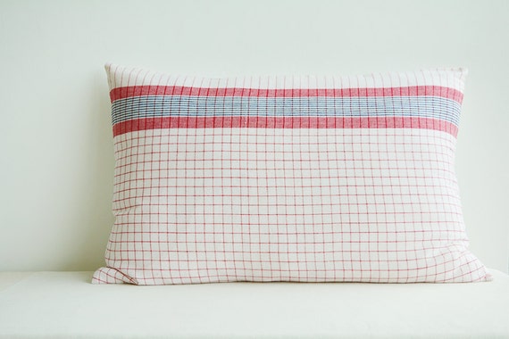 Traditinal Assamese Yarn Dyed Pillow Traditinal Assamese Yarn Dyed Pillow