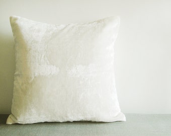 Off White Velvet Pillow Cover , Ivory White Velvet Cushion Cover , Decor Pillow , Throw Pillow , White Decorative Pillow , Housewares