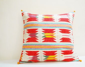 White and Bright Colorful Geometric Pillow Cover , Off White Cushion with Multi Color Weaving , Decor Pillow , Throw Pillow , Spring Summer