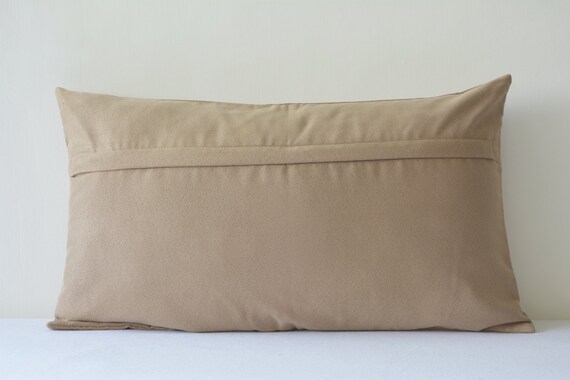 Suede lumbar pillow 2025