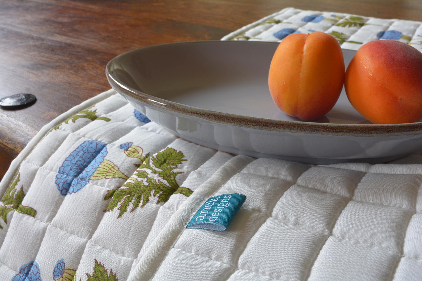 Tapis de Table Imprimés Bloc à Main Marigold , Nappes Imprimées en Coton Matelassé Bleu et Blanc Pla