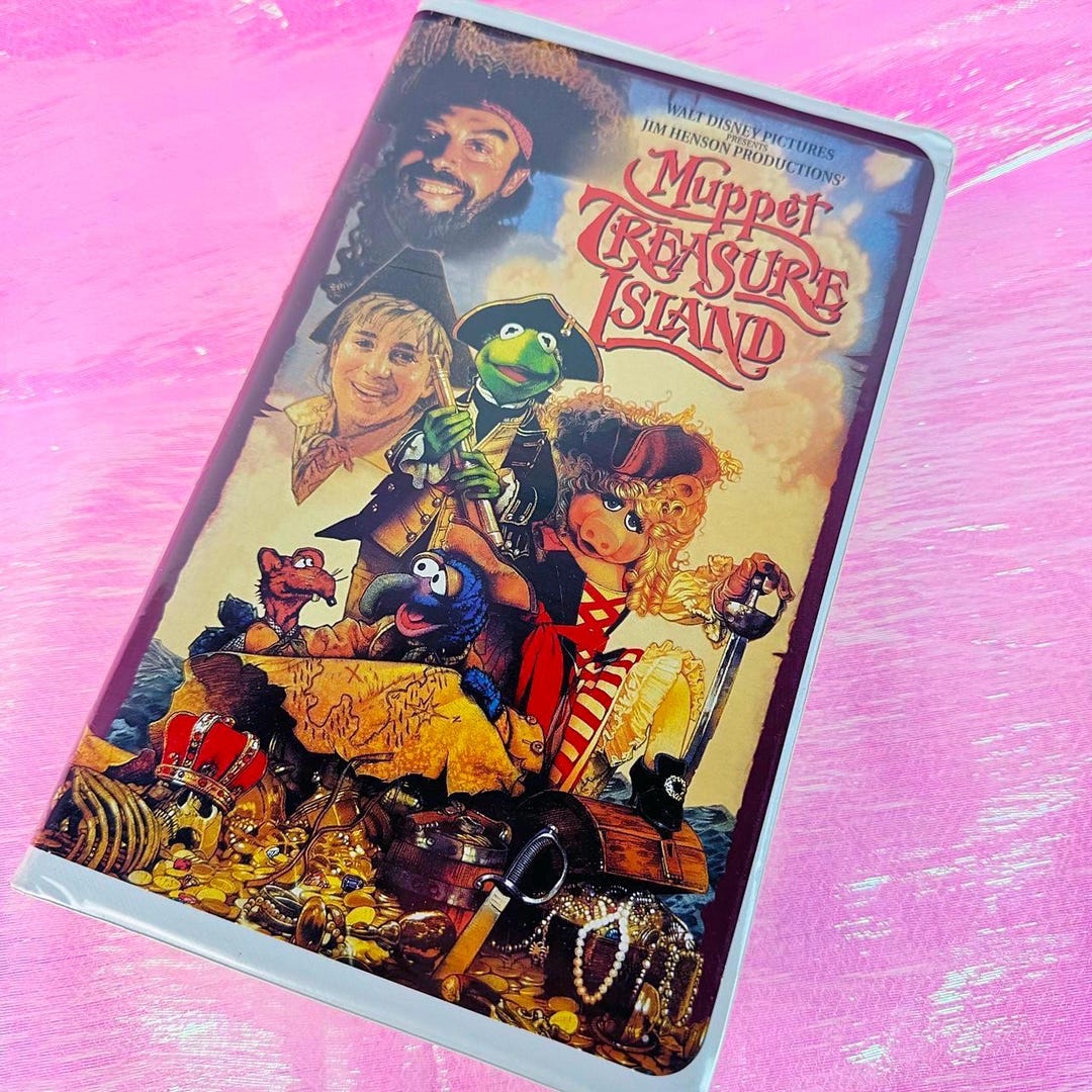 Muppet Treasure Island VHS – 1996 Disney Jim Henson Clamshell Movie ...
