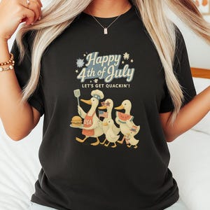 Funny 4th of July Duck T-Shirt: Patriotic USA Flag Tee