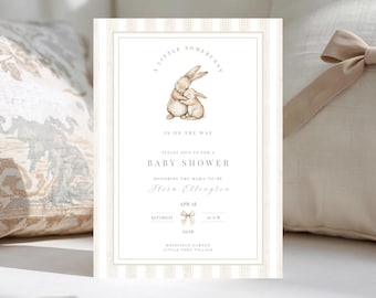 Kaninchen-Babyparty-Einladung: Beige Babyparty-Einladung, ein kleiner Somebunny-Baby-Sprinkler (bearbeitbare Canva-Vorlage, digitaler Download)