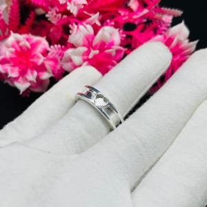 Bague en argent sterling avec incrustation de cœurs : lunette en résine, base pour bijoux