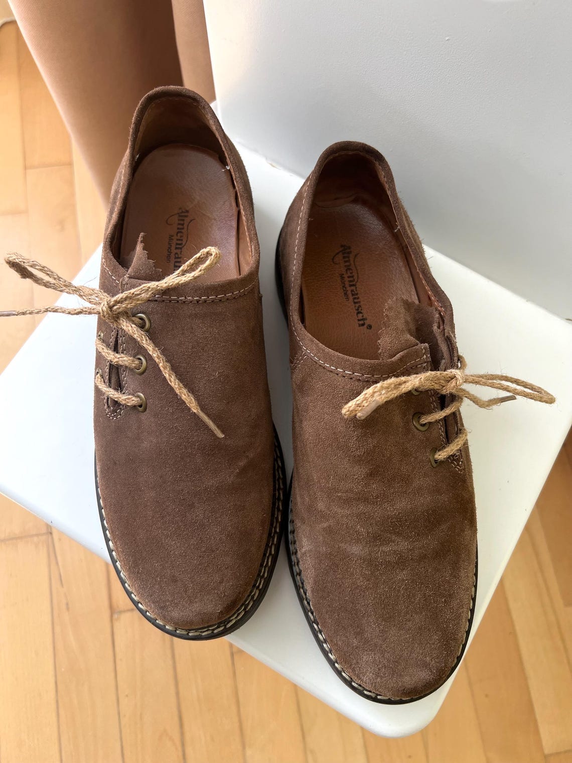 Traditional Bavarian Haferlschuhe Men’s Suede Leather Shoes • Brown Almenrausch München Boots • EU 42 • Oktoberfest Trachten Shoes Vintage, photo 2 sur 5