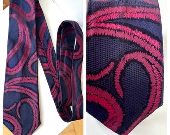 Cravate En Soie Italienne Altea Milano - Rayures Roses Et Rouges - Classique 100% Soie - Neuf Sans étiquette