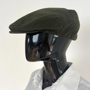 Olive Green Cotton Flat Cap – Size 59 cm, Lined Ivy Hat, Classic Men’s Style - Fall men Hat - Vintage Newsboy Cap