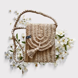 Handmade Crochet Jute Shoulder Bag: Rustic Eco-Friendly Tote