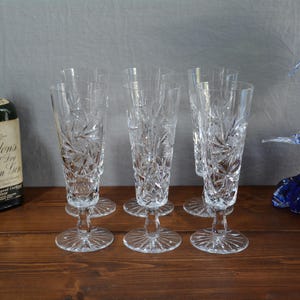 Six Stunning Pinwheel Champagne Flutes