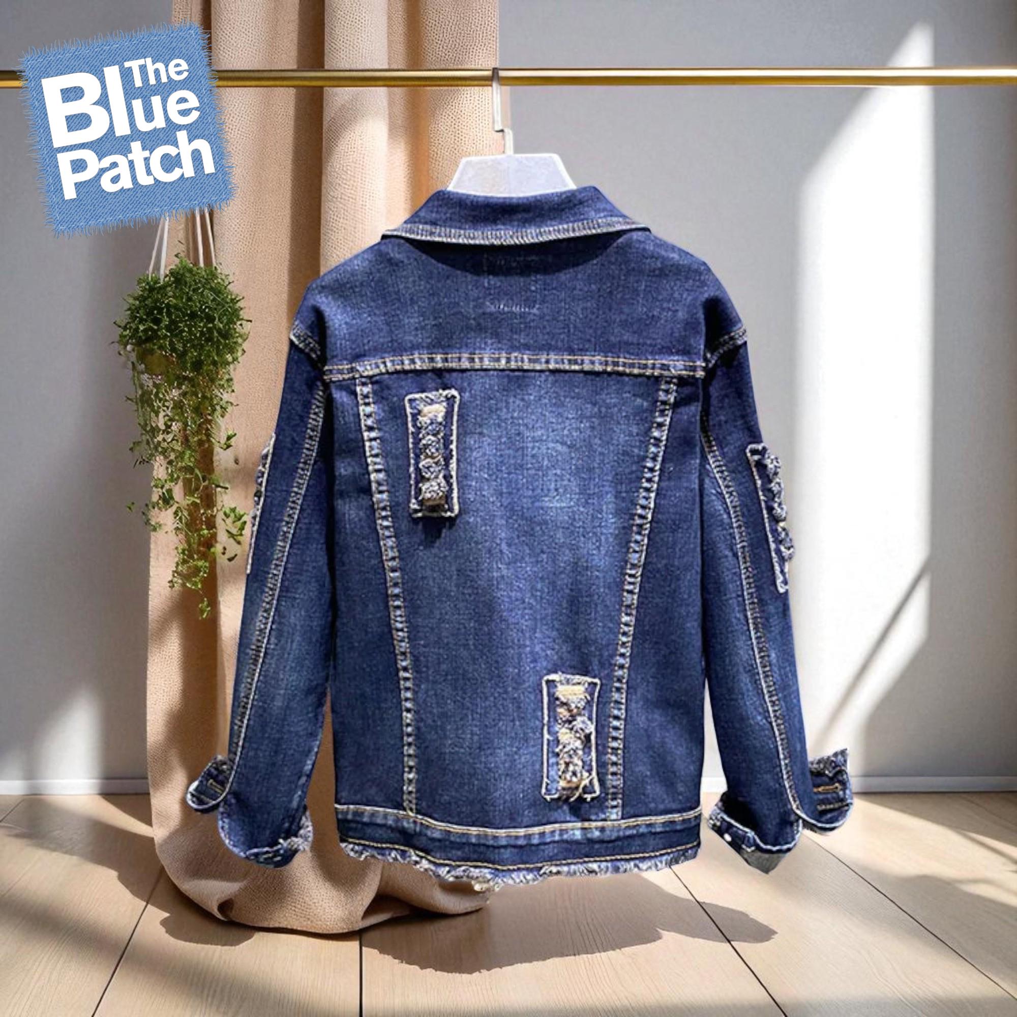赤いバラの刺繍入りデニムジャケット | ヴィンテージジーンズのパッチ