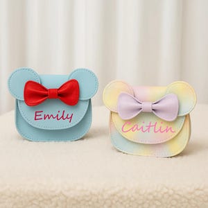 Porte-monnaie personnalisé en cuir avec oreilles de souris brodées pour tout-petit avec lunettes de soleil, mini-sac souris pour cadeau d'anniversaire pour fille, sac à main pour souris