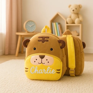 Sac à dos Tiger pour tout-petits avec nom - Sac animal en peluche personnalisé pour garçons de 2 à 5 ans, préscolaire, cadeau d'anniversaire ou sac de rentrée