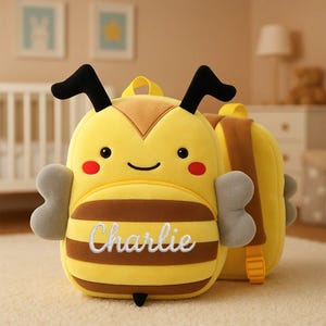 Sac à dos personnalisé Bee pour tout-petits - Sac en peluche personnalisé pour filles de 2 à 8 ans, garderie, école maternelle, voyage, anniversaire ou rentrée des classes