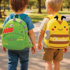 Personalisierte Dinosaurier Kleinkind Rucksack -Custom Name Plüsch Dino Tasche für Kinder, Kindergarten, Vorschule, Reise oder Geburtstagsgeschenk ， Back zu Schulgeschenk