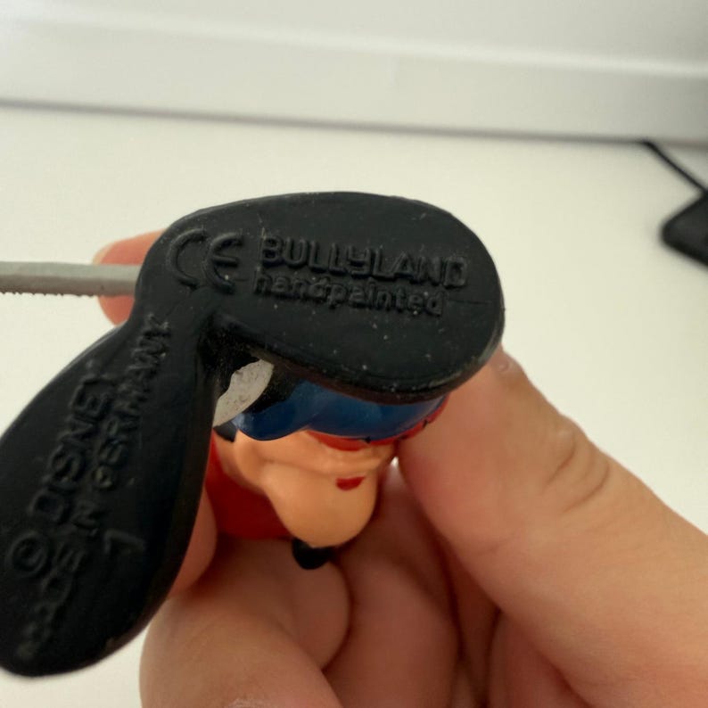Bullyland Disney Musse Pigg Golfspelare Figur Handmålad Tillverkad i Tyskland 6,3 cm bild 5