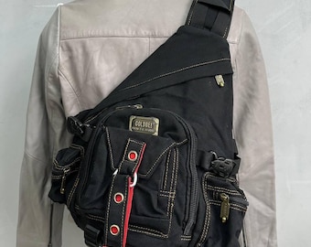 バッグ diesel grunge military shoulder bag y2k Vintage Y2K Diesel Khaki Green Army Flight Cargo Shoulder Bag