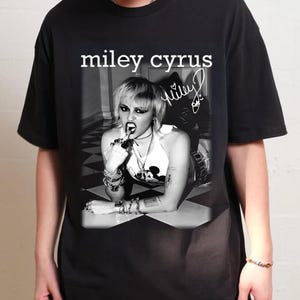 Miley cyrus t shirt - Etsy 日本