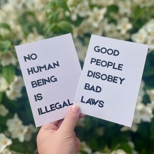 Jeu de cartes postales de militant | Immigration Justice Art | Militant des droits humains Imprimer | Décoration justice sociale