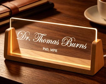 Placa de identificación acrílica LED personalizada, letrero de escritorio para regalo de graduación de doctorado, regalo de graduación para doctorado, letrero de escritorio de madera personalizado