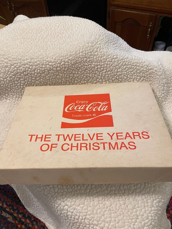 Coca-Cola “Twelve Years of Christmas” Mounted Pin… - image 5