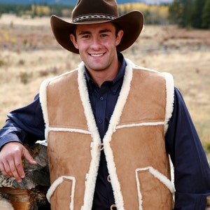 Mens Sheepskin Vest-Mountaineer