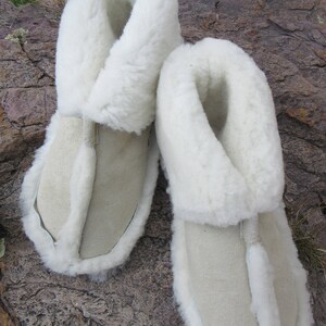 Sheepskin Slippers-Traditional image 4