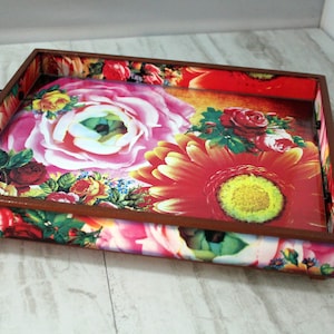 Big Flowers Decorative Tray
