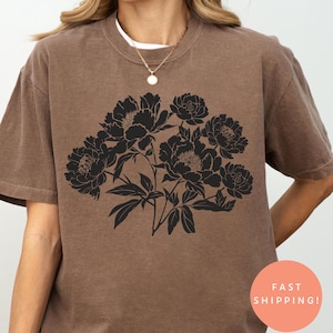 Linocut Flower Comfort Colors® Vintage Style Tshirt, Retro Block Print Peonies Shirt,Ranunculas Woodcut Stamp Tee,Cottagecore Boho Botanical