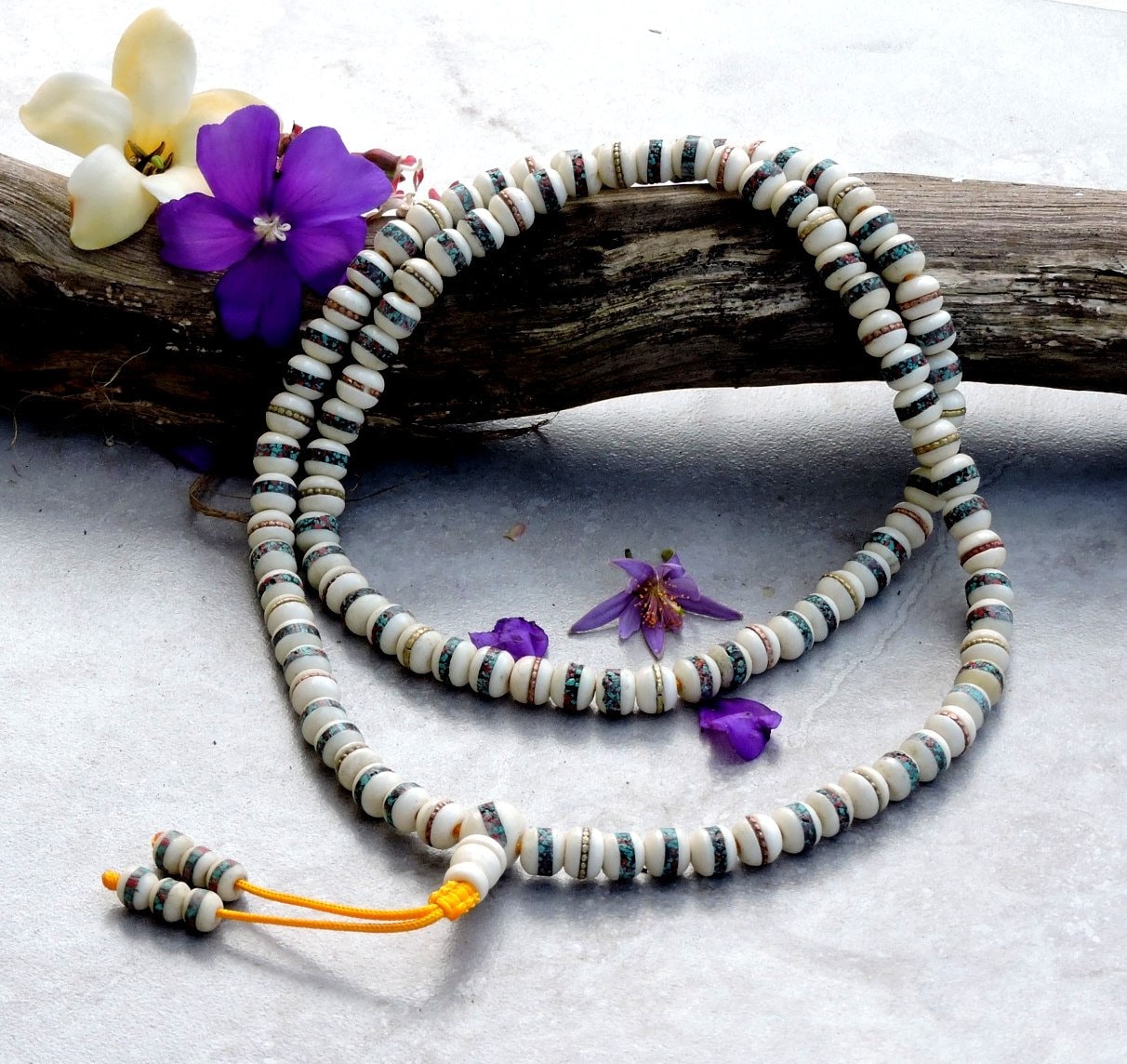 Tibetan Embedded Yak Bone Medicine Healing 108 Bead Mala for Meditation - White