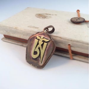 Handmade Tibetan Copper Om Ga&#39;u Locket Pendant