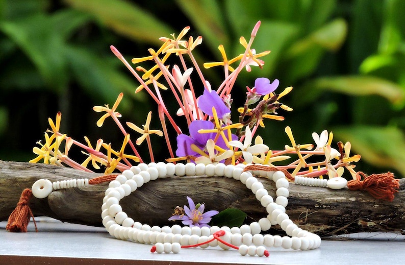 White Yak Bone Tibetan Mala: 108 Bead Prayer Beads image 7