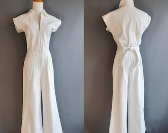 1970s denim jumpsuit, white cotton, 70s vintage, bellbottom wide legs, zip front, pockets, medium size