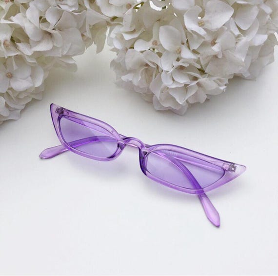 Vintage , Retro Style Purple Narrow Cat Eye Timeless  display picture 2