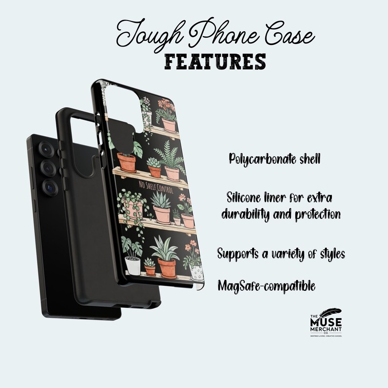 Puede incluir: Funda de tel&eacute;fono negra con un dise&ntilde;o bot&aacute;nico de plantas en macetas sobre estantes. La funda est&aacute; etiquetada como "Tough Phone Case" e incluye caracter&iacute;sticas como una carcasa de policarbonato y un forro de silicona para protecci&oacute;n. Compatible con MagSafe.