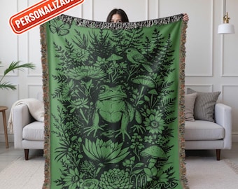Gepersonaliseerde kikker en bos tweekleurige groene deken, aangepaste naam natuur plaid, botanische cottagecore deken, cadeau voor haar of natuurliefhebber