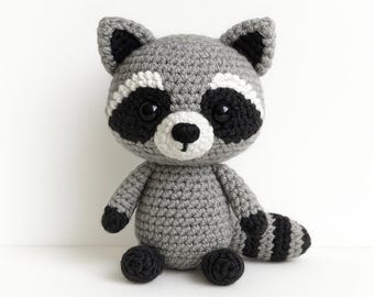 Raccoon Amigurumi Crochet Pattern: Forest Animal PDF (English, French, German)